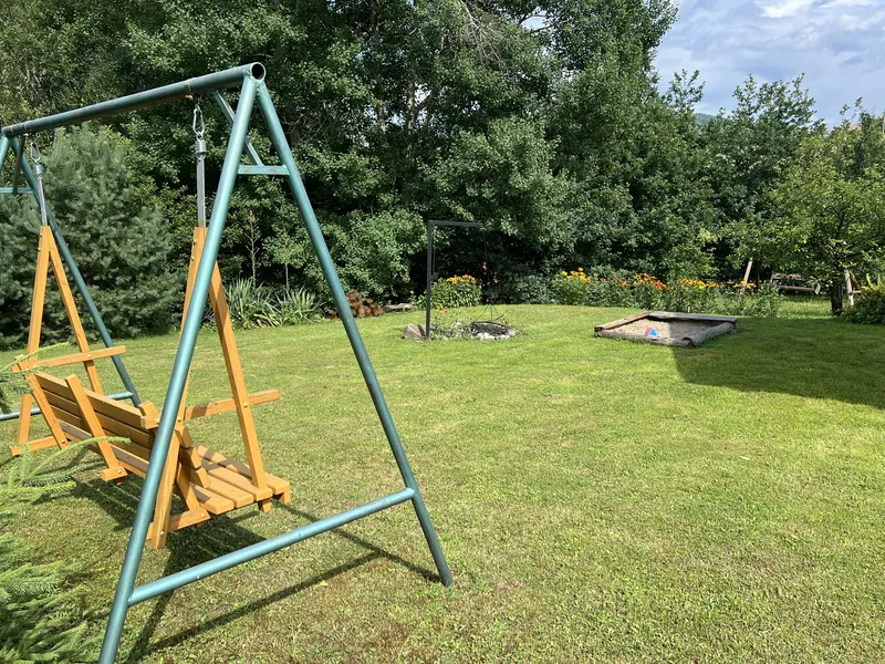 huśtawka, ognisko, grill, plac zabaw, piaskownica